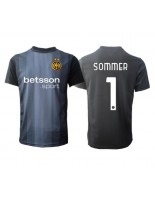 Moške Nogometnih dresov Inter Milan Yann Sommer #1 Vratar Domači 2025-26 Kratki rokavi Moške Nogometnih dresov Inter Milan Yann Sommer #1 Vratar Domači 2025-26 Kratki rokavi